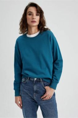 DEFACTO Regular Fit Crew Neck Sweatshirt