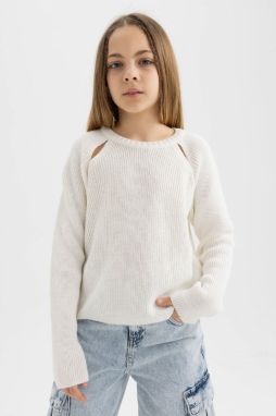 DEFACTO Girl's Standard Fit Crew Neck Sweater