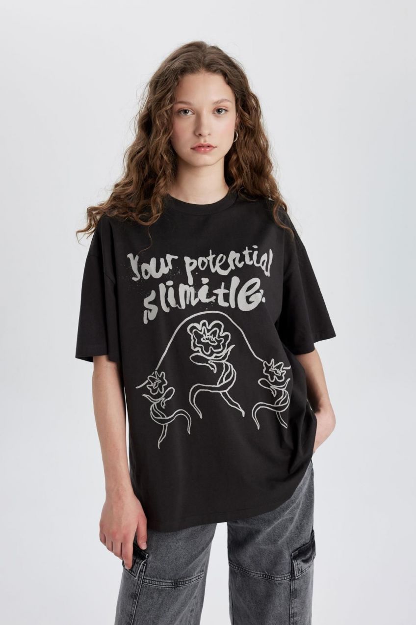 DEFACTO Oversize Fit Crew Neck Printed Short Sleeve T-Shirt
