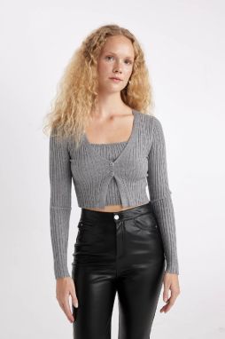 DEFACTO Regular Fit V-Neck Knitwear Cardigan