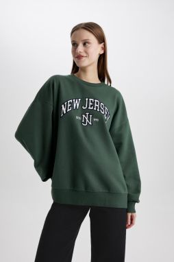 DEFACTO Relax Fit Crew Neck Printed Sweatshirt
