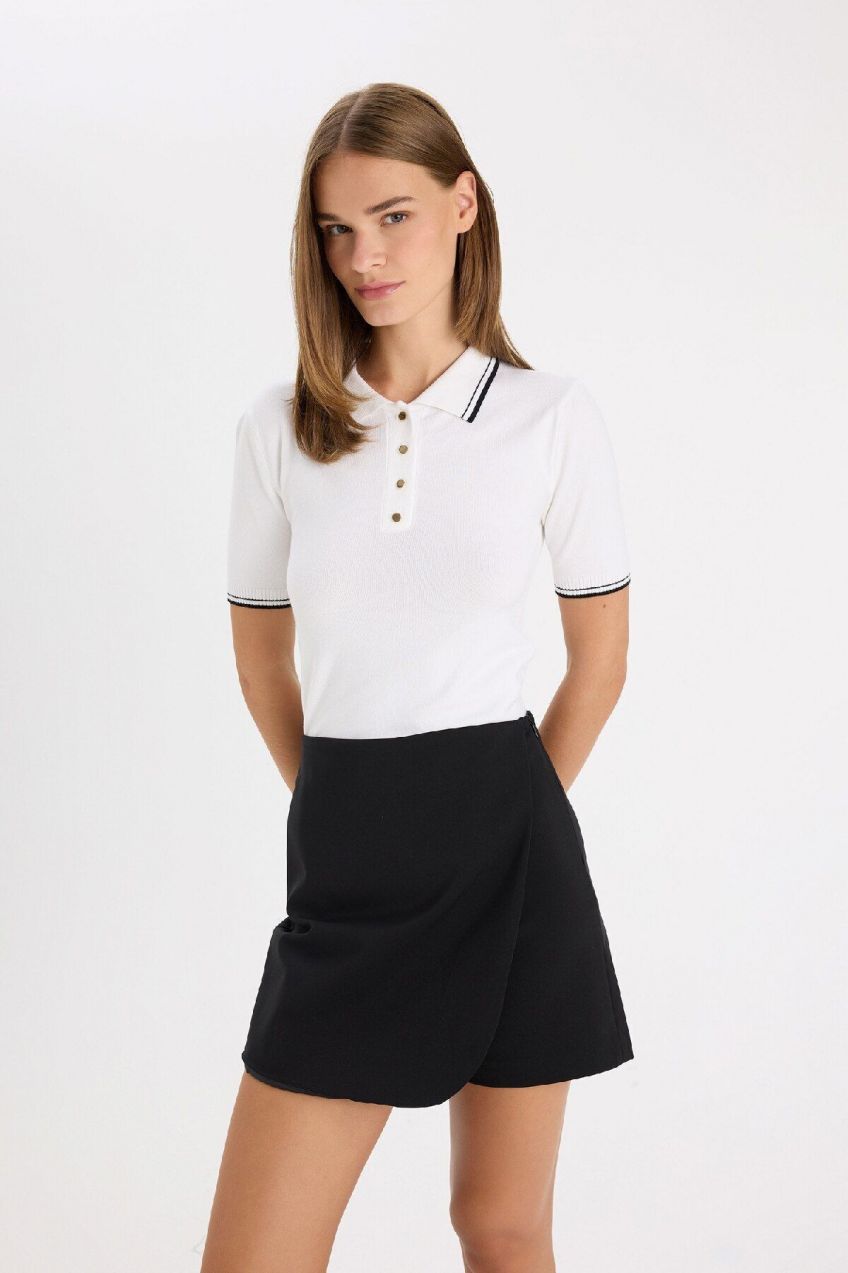 DEFACTO Regular Fit Polo Neck Short Sleeve T-Shirt