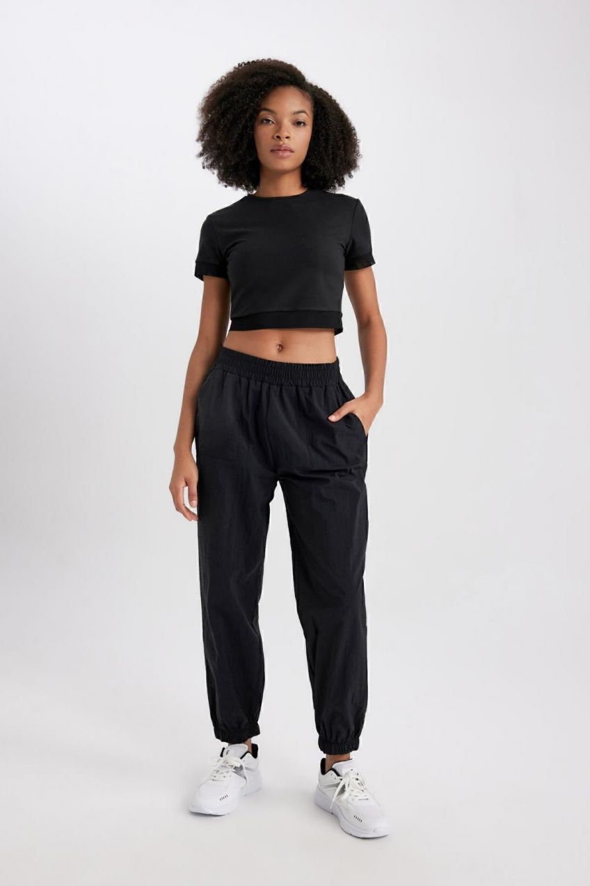 DEFACTO Fit Oversize Fit Parachute Trousers