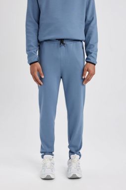 DEFACTO Fit Slim Fit Standard Leg Jogger Sweatpants
