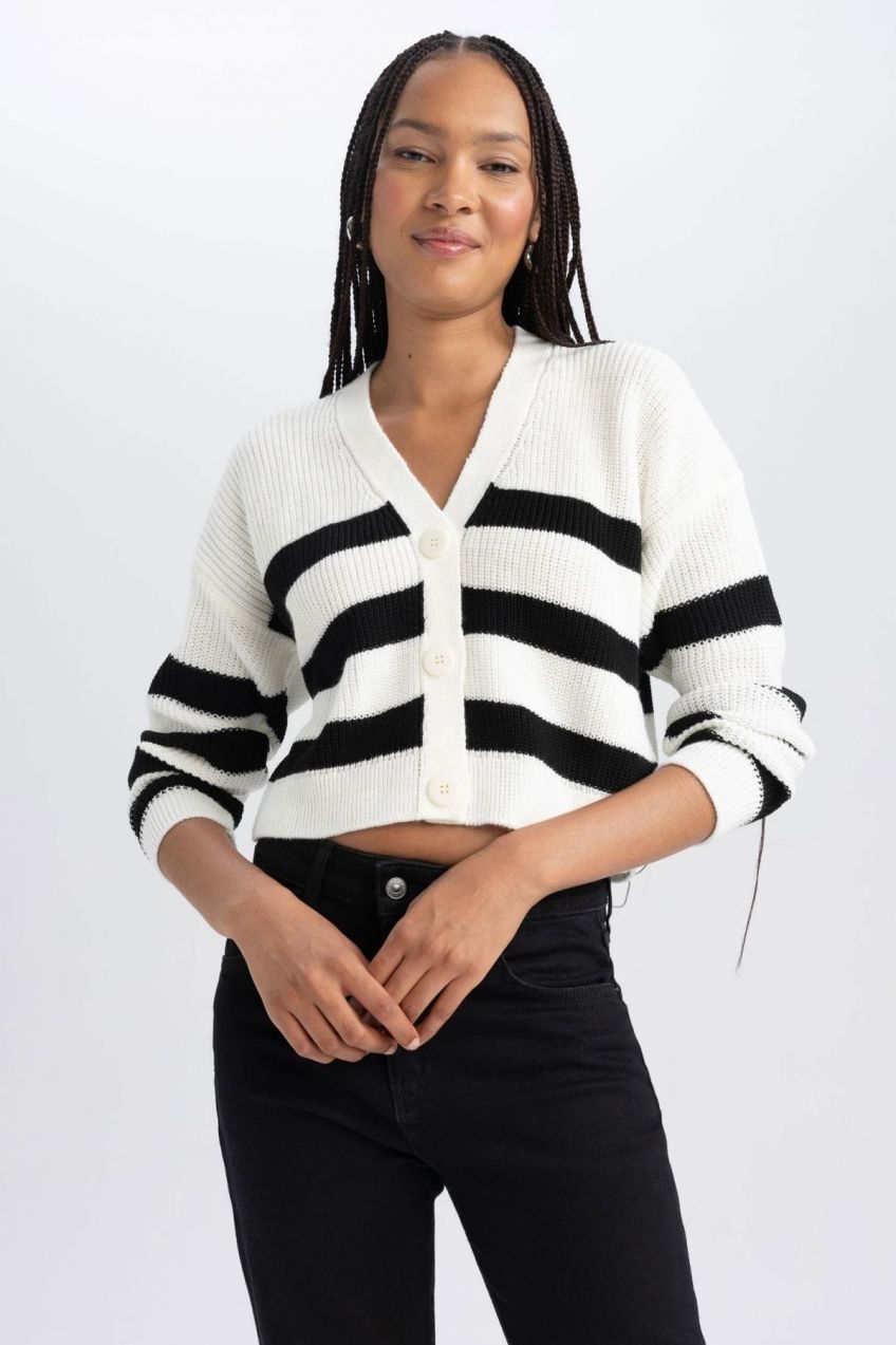 DEFACTO Regular Fit Striped V-Neck Cardigan