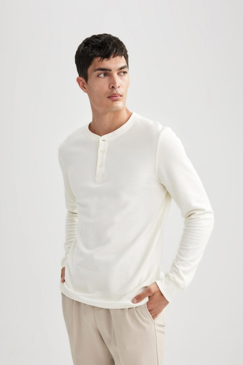 DEFACTO Slim Fit Buttoned Long Sleeve T-Shirt