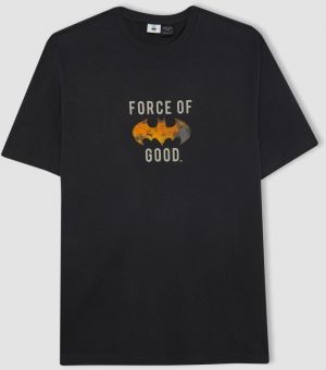 DEFACTO Batman Regular Fit Crew Neck Short Sleeve T-Shirt