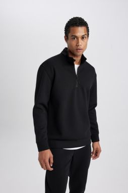DEFACTO Fit Standard Fit Stand Collar Scuba Diving Fabric Athlete Sweatshirt