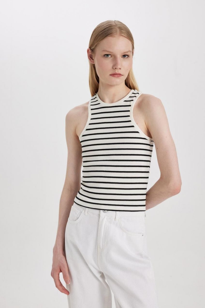 DEFACTO Slim Fit Striped Barbell Neck Ribbed Camisole Undershirt