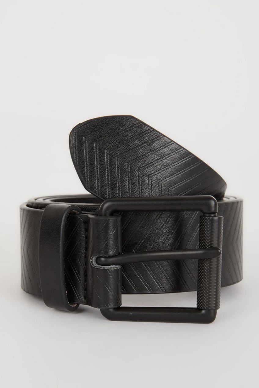 DEFACTO Men's Square Buckle Faux Leather Jean Belt