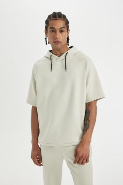 DeFactoFit Standard Fit Hooded Sports Scuba Diving Fabric T-Shirt