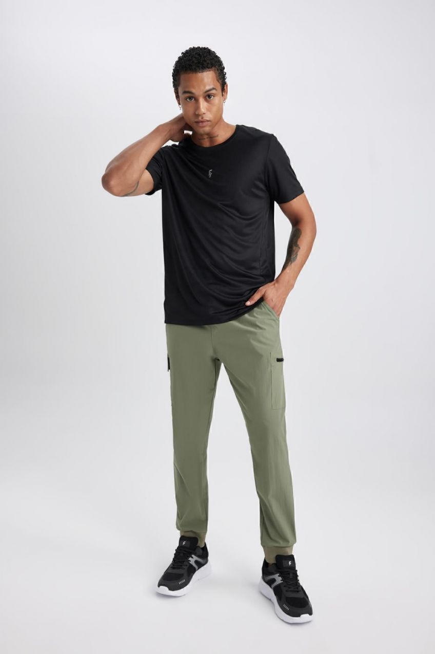 DEFACTO Fit Standard Fit Cargo Pocket Elastic Leg Woven Jogger Sweatpants