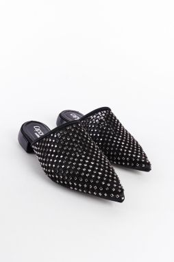 Capone Outfitters Women's Slippers