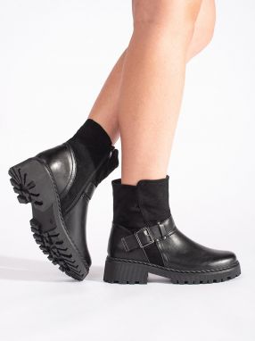 GOODIN Women's black ankle boots with a decorative closure