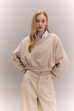DEFACTO Cool Crop V Neck Sweatshirt
