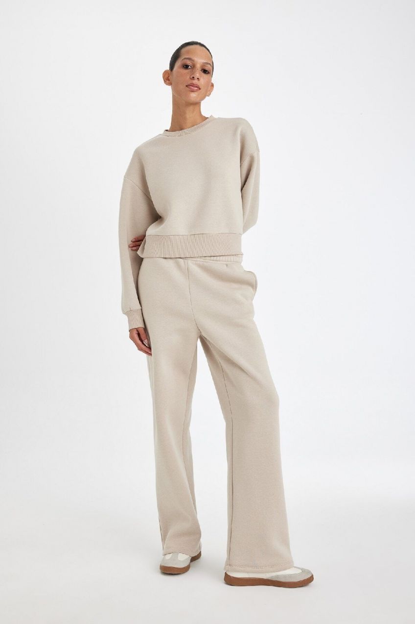 DEFACTO Regular Fit Pocket High Waist Thick Sweatshirt Fabric Trousers
