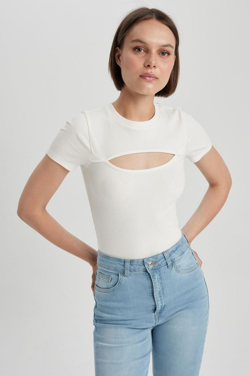 DEFACTO Fitted Crew Neck Ribbed Camisole Short Sleeve T-Shirt