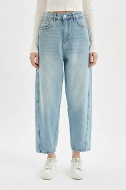 DEFACTO Carrot Fit High Waist Ankle Length Jean Washed Trousers