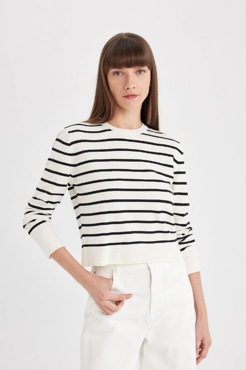 DEFACTO Regular Fit Crew Neck Striped Sweater