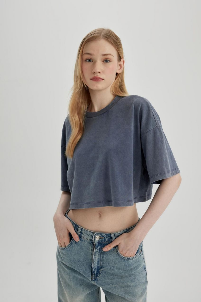 DEFACTO Cool Crop Short Sleeve Washed Faded Effect T-Shirt