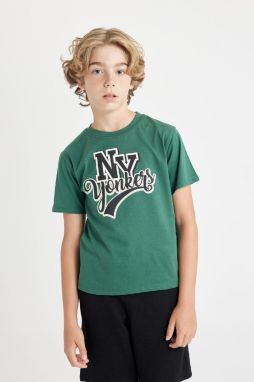 DEFACTO Boy's Crew Neck Printed Short Sleeve T-Shirt
