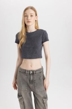 DEFACTO Cool Fitted Short Sleeve Washed Faded Effect T-Shirt