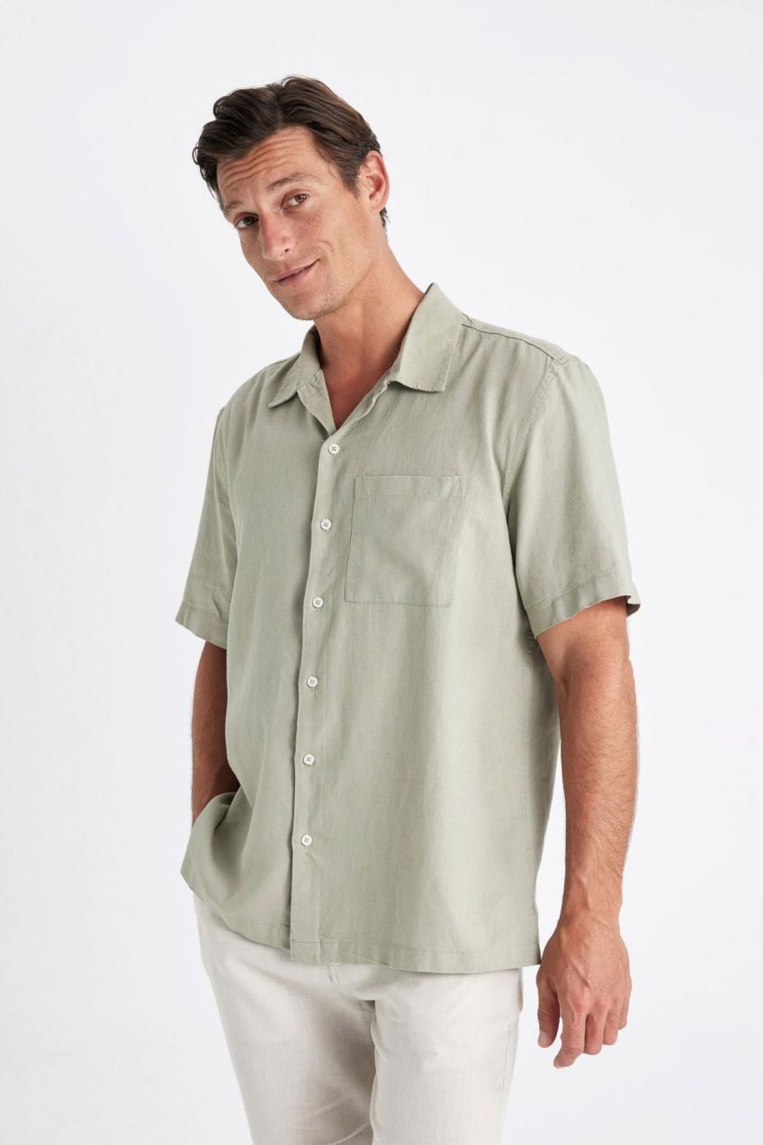 DEFACTO Relax Fit Polo Neck Short Sleeve Shirt