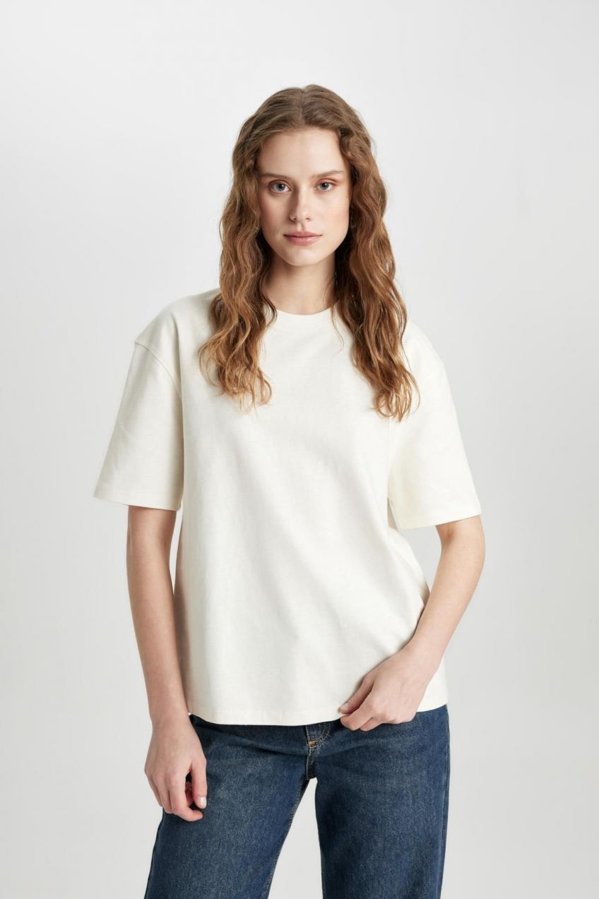 DEFACTO Relax Fit Crew Neck Premium Short Sleeve T-Shirt