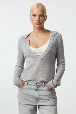 Trendyol Grey Soft Textured Loose Knit Sweater