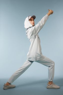 DEFACTO Fit Standard Fit Pocketed Short Leg Skuba Diving Fabric Sweatpants