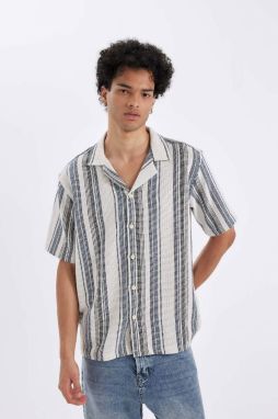 DEFACTO Regular Fit Open Collar Short Sleeve Shirt