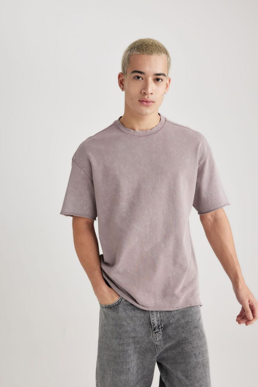 DEFACTO Comfort Fit Crew Neck Washed Faded Effect Short Sleeve T-Shirt