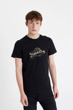 DEFACTO Slim Fit Crew Neck Printed Short Sleeve T-Shirt