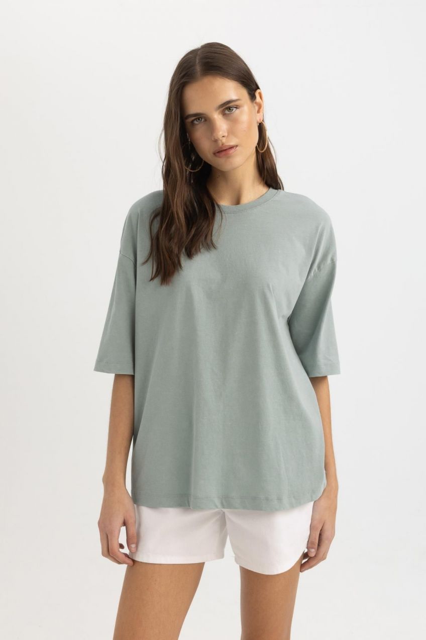 DEFACTO Oversize Fit Crew Neck Short Sleeve Washed Faded Effect T-Shirt