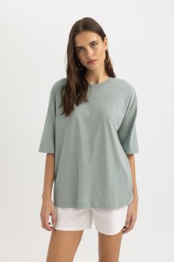 DEFACTO Oversize Fit Crew Neck Short Sleeve Washed Faded Effect T-Shirt