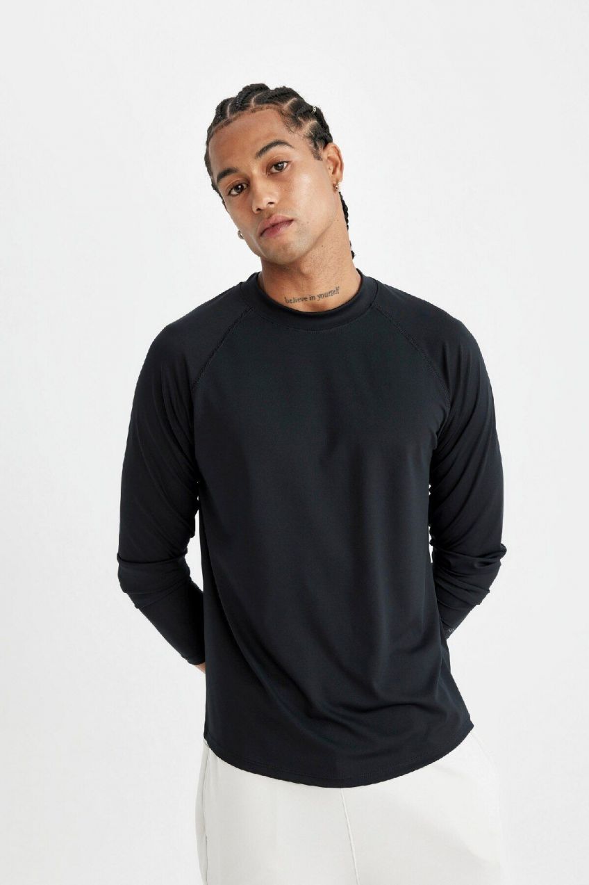 DeFactoFit Slim Fit Stand Collar Printed Long Sleeve Sports T-Shirt