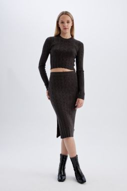 DEFACTO Cool Slim Fit Slit Knitwear Midi Skirt