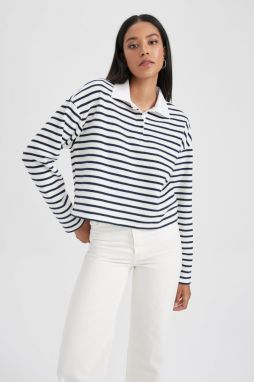 DEFACTO Regular Fit Striped Polo Neck Sweatshirt