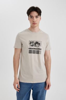 DEFACTO Slim Fit Crew Neck Printed Short Sleeve T-Shirt