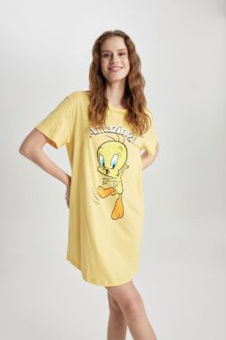 DEFACTO Fall in Love Looney Tunes Crew Neck Short Sleeve Nightgown