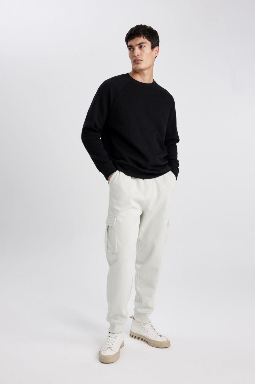 DEFACTO Oversize Fit Cargo Pocket Sweatpants