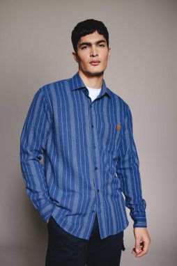 DEFACTO Regular Fit Striped Crepe Long Sleeve Shirt