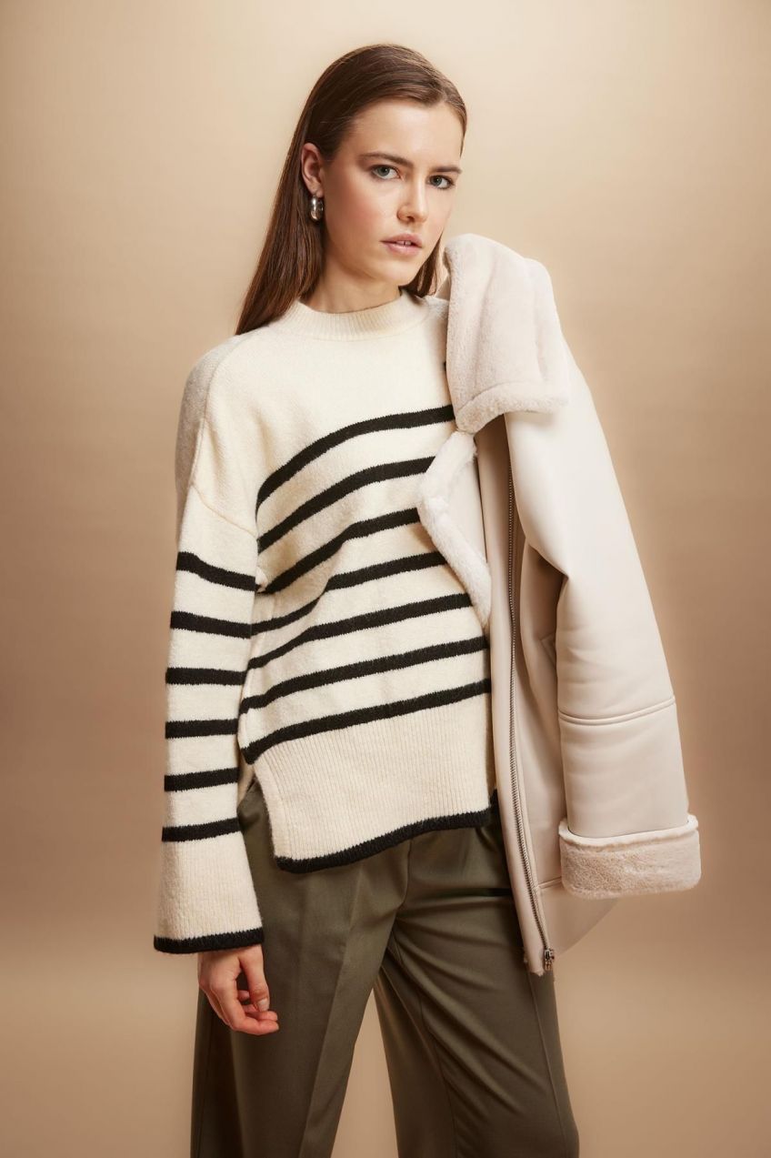DEFACTO Oversize Fit Half Turtleneck Sweater
