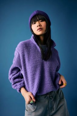 DEFACTO Cool Oversize Fit Plush Sweatshirt