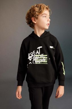 DEFACTO Boy's Oversize Fit Hooded Printed Sweatshirt