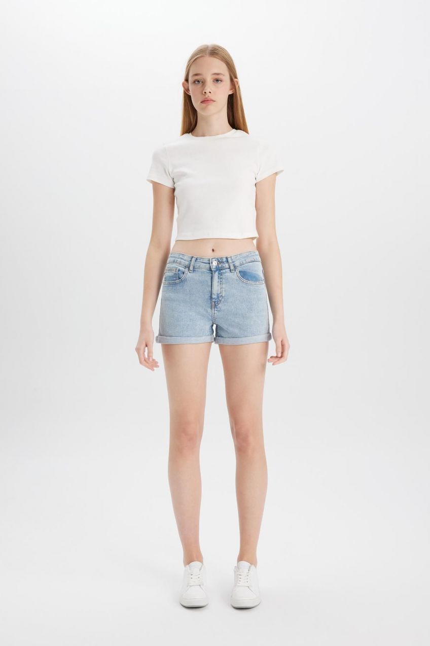 DEFACTO High Waist Fold-Ankle Jean Shorts
