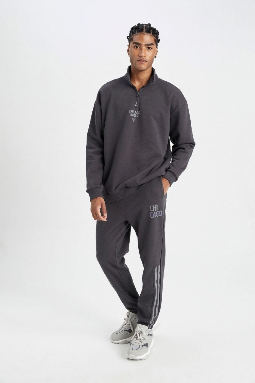 DeFactoFit NBA Chicago Bulls Standard Fit Pocket Straight Leg Thick Jogger Sweatpants