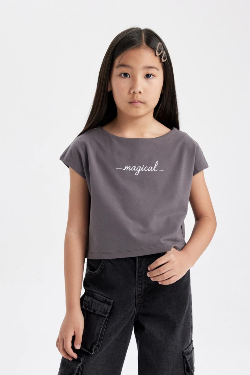 DEFACTO Girl's Printed Crop Short Sleeve T-Shirt