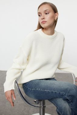 Trendyol Ecru Wide Pattern Ribbed Crew Neck Knitwear Sweater