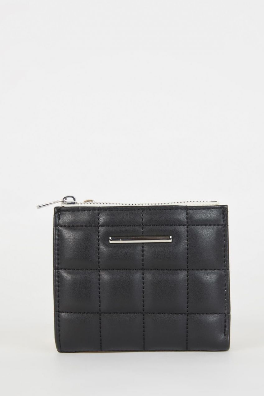 DEFACTO Women's Quilted Faux Leather Wallet